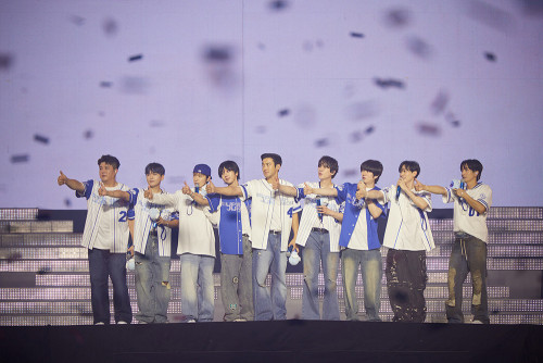 -3-SUPER-JUNIOR--SUPER-SHOW-10-.jpg