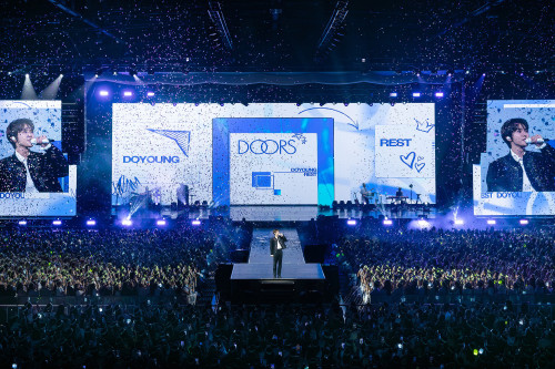 -6-2025-DOYOUNG-CONCERT--Doors--in-BANGKOK.jpg
