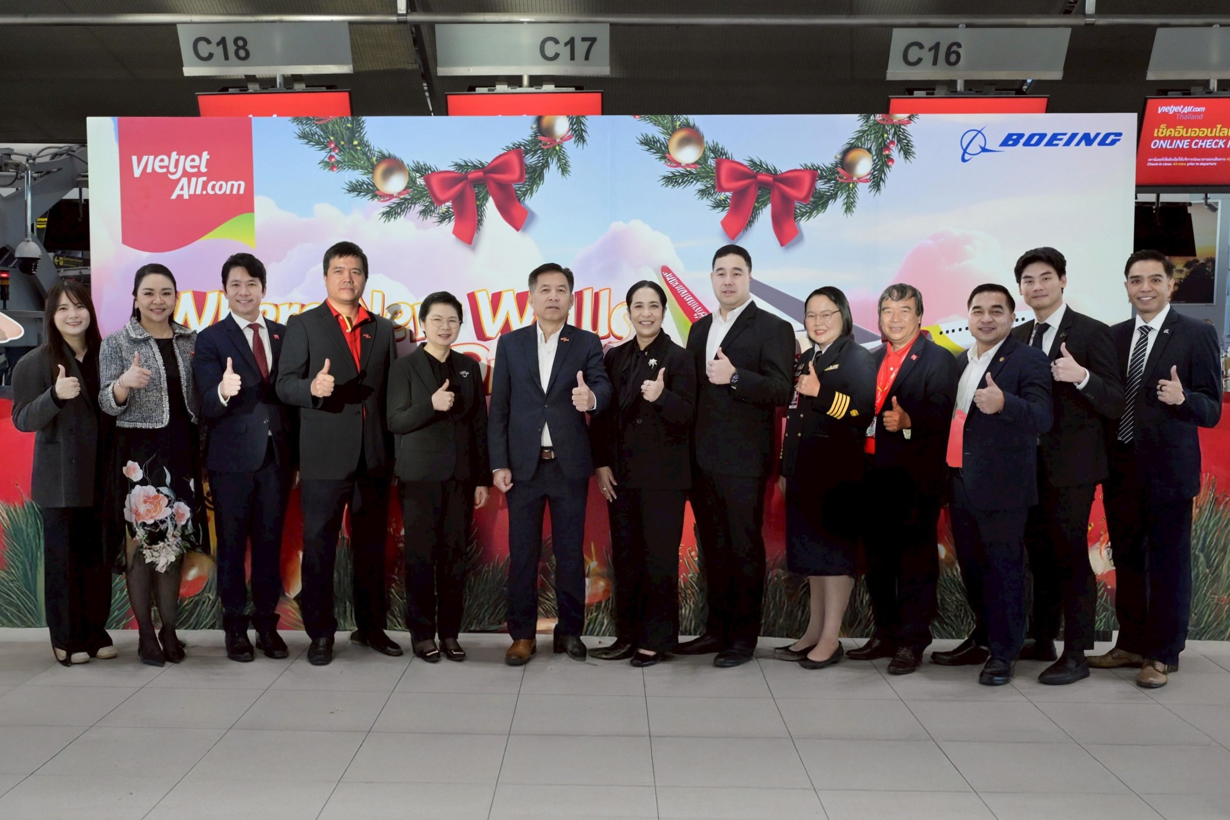 เปิดตัวโบอิ้ง 737 8 เที่ยวบินปฐมฤกษ์