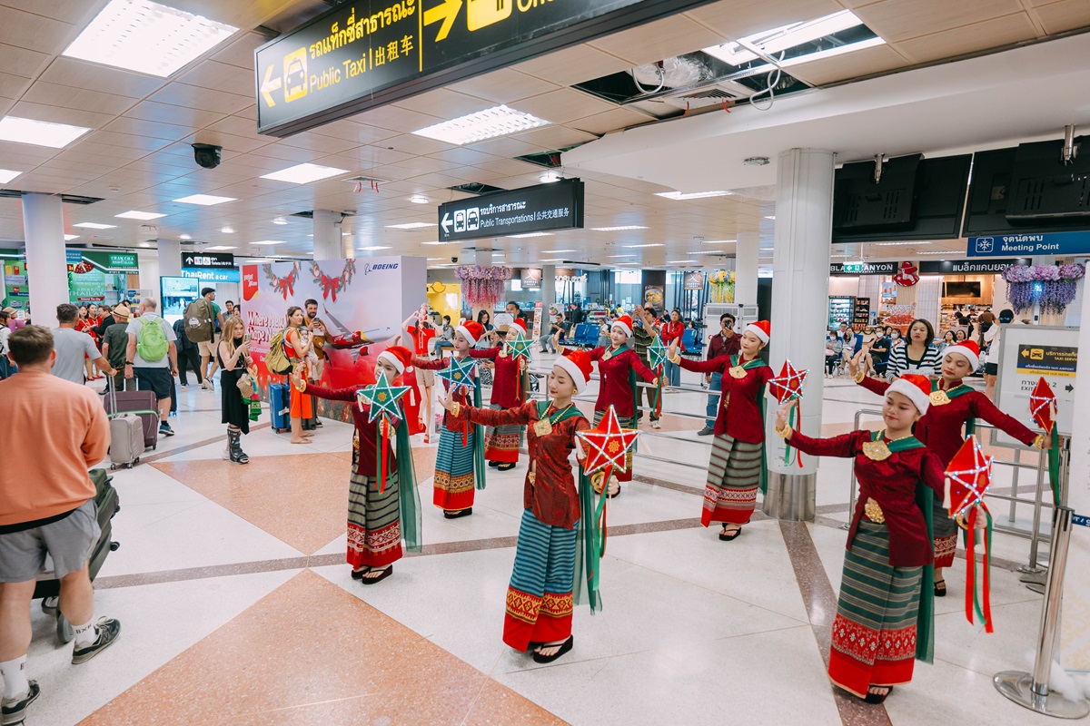 พิธีต้อนรับ Boeing 737 8 กรุงเทพฯ เชียงใหม่ (2) 0