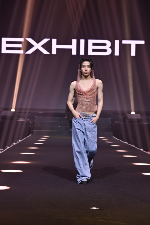 -EXHIBIT_21.jpg