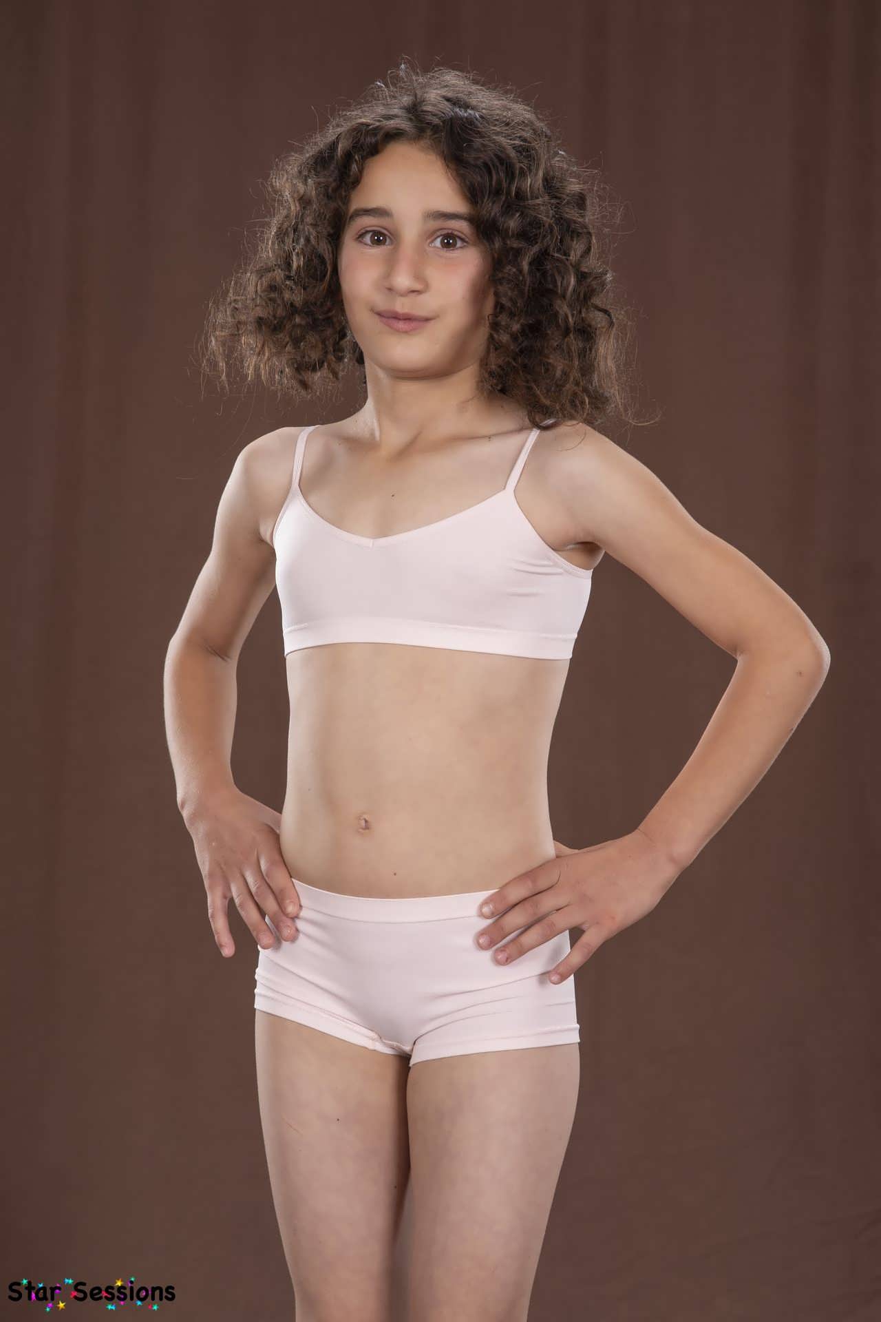 [Image: 00-Isabella-001-001.jpg]