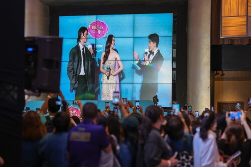 11-Congrats-My-Ex_Gala-Premiere.jpeg