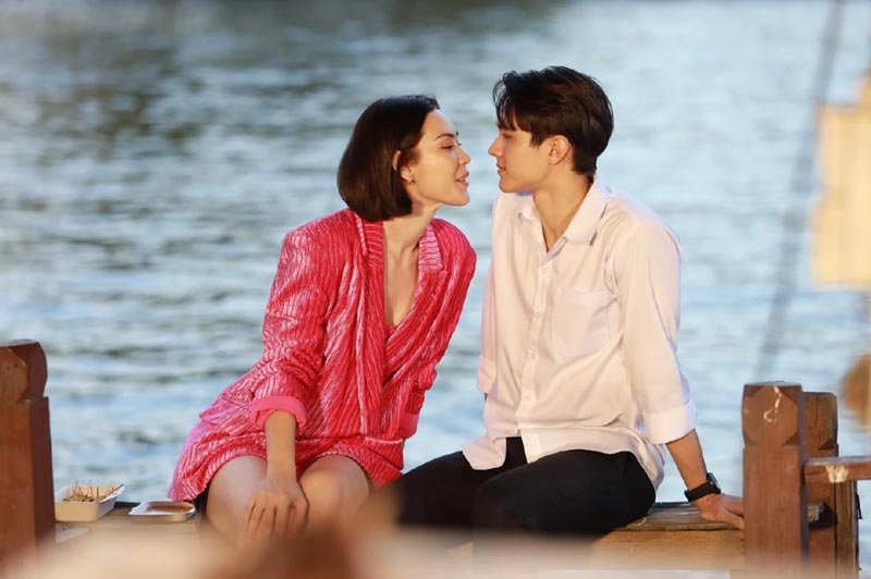 1230033b c2da 4edc a8ff 43e5497d2611