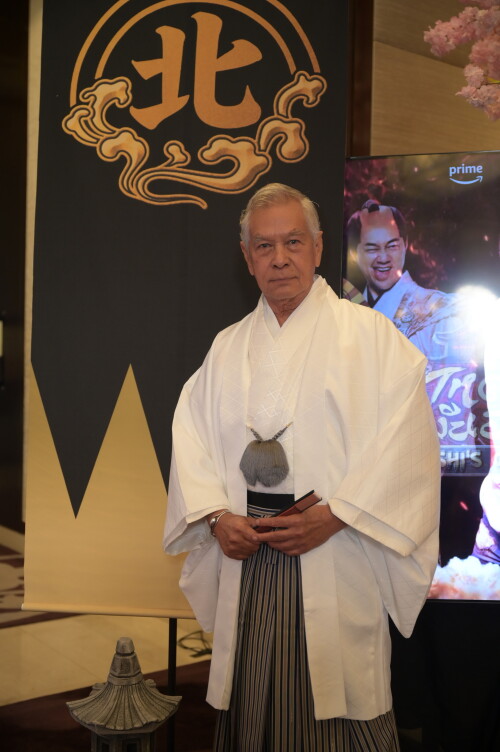 15----Takeshi_s-Castle_Press-Con.jpeg