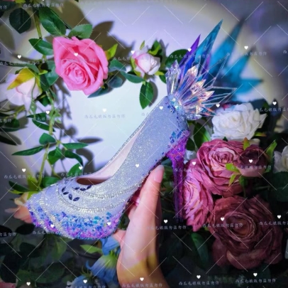 รูปภาพสินค้า 【Pre-Order】ร้าน 西瓜毛娘开单 - รองเท้าไฉ่เอ๋อร์ชุดร่างตื่นเทพ รูปภาพสินค้า 【Pre-Order】ร้าน 西瓜毛娘开单 - รองเท้าไฉ่เอ๋อร์ชุดร่างตื่นเทพ