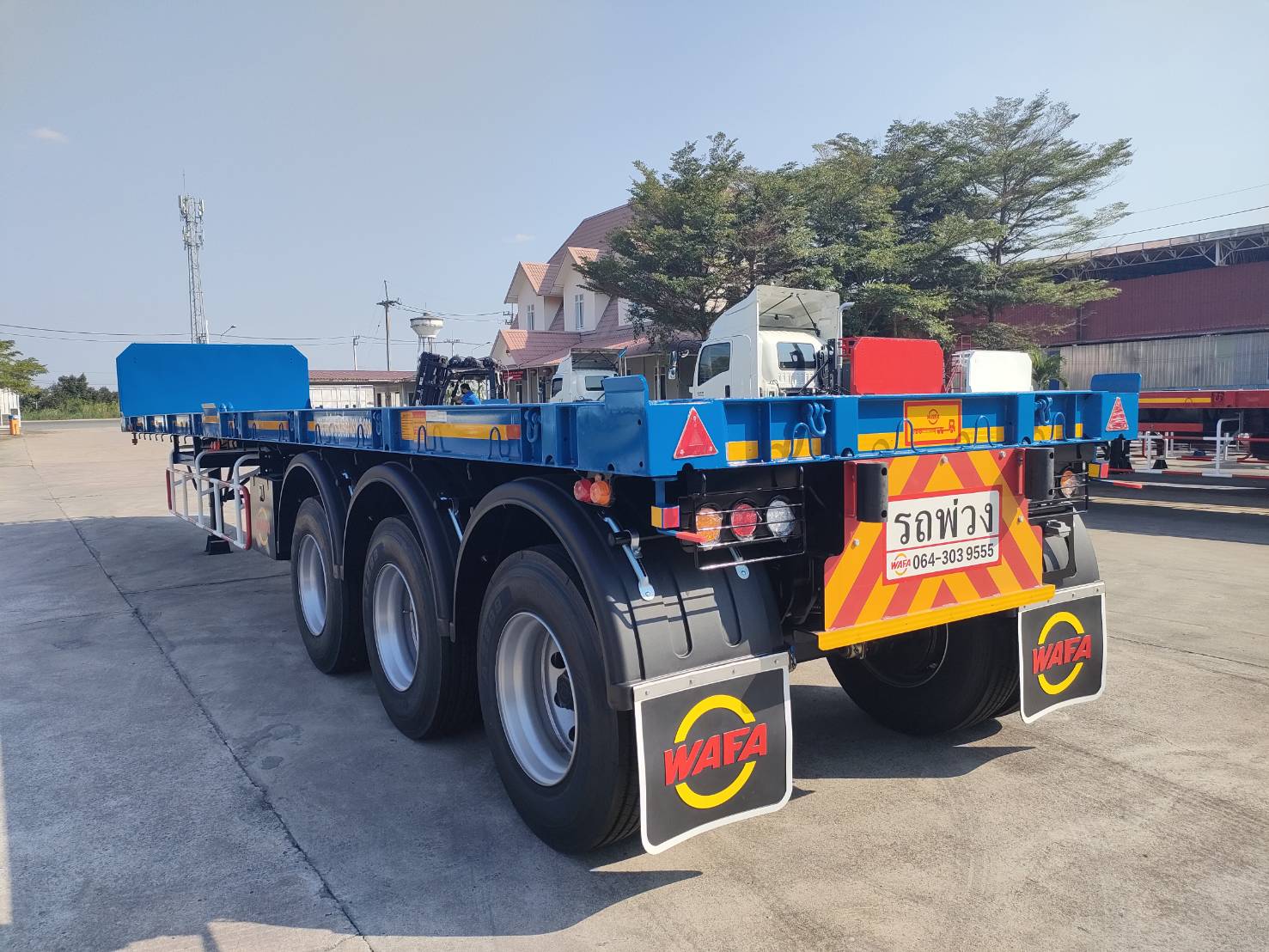 ทวิสล็อคบนหางพื้นเรียบ WAFA