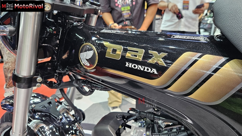 2025 honda dax royal 001