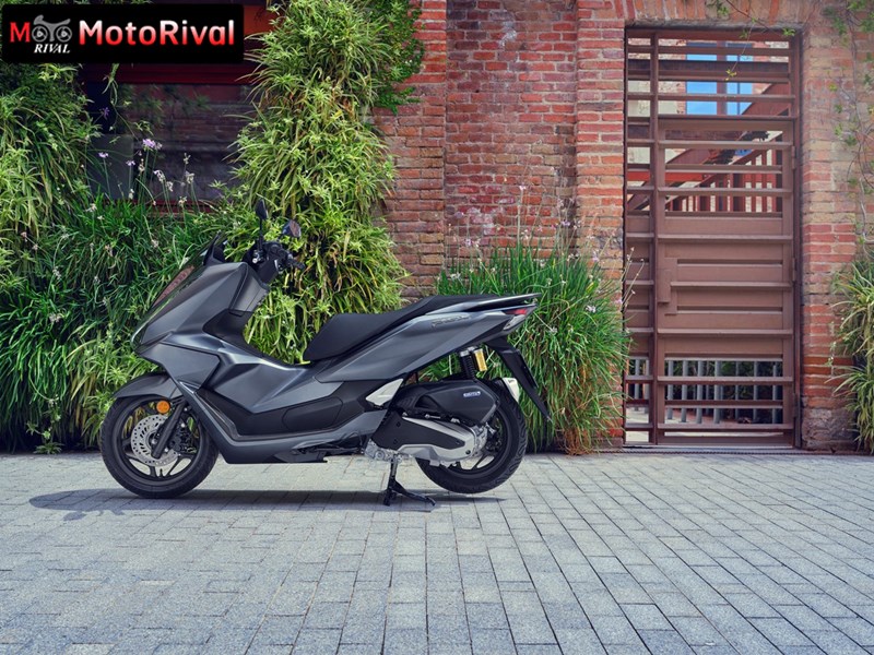 2025 honda pcx125 002