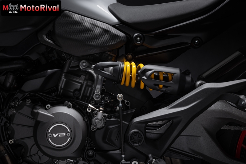 2026 ducati monster 016