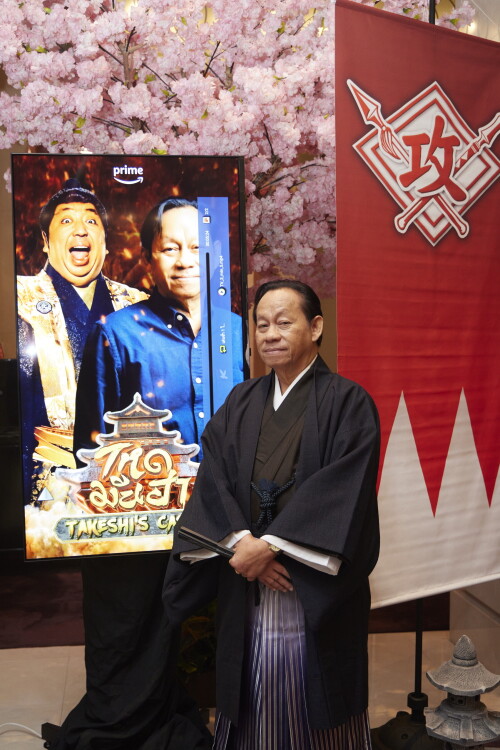 21----Takeshi_s-Castle_Press-Con.jpeg