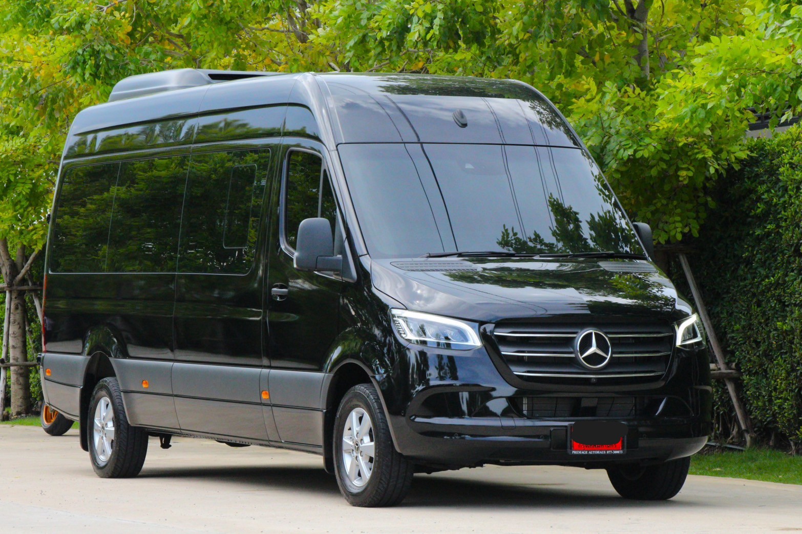 Mercedes Benz Sprinter