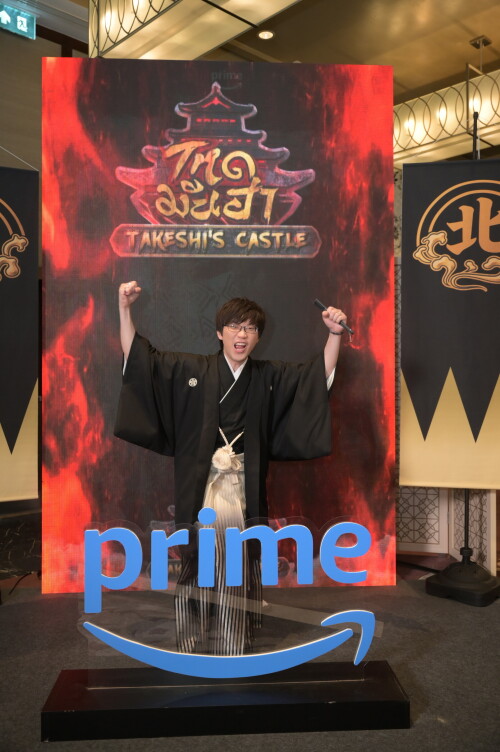 25----Takeshi_s-Castle_Press-Con.jpeg