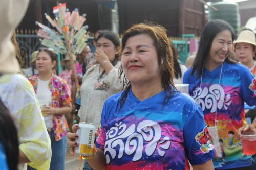 26587adf5e3c10701.jpg