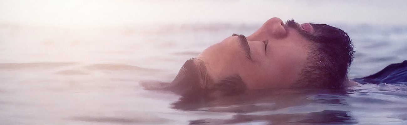 slide-Untold: The Girlfriend Who Didn't Exist (2022) NETFLIX