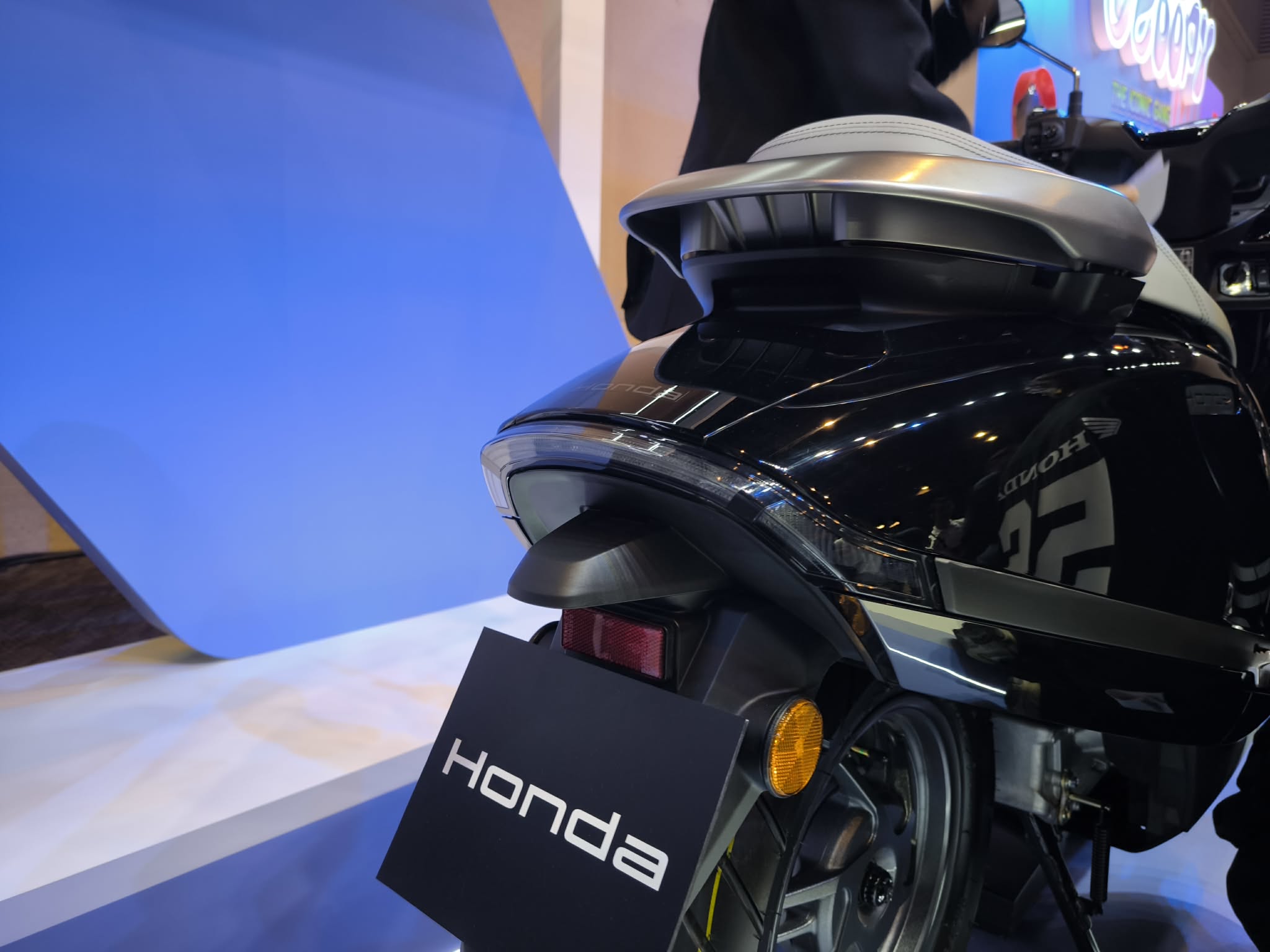 408a8fb4 0017 4d8d acec 4e61067375ca