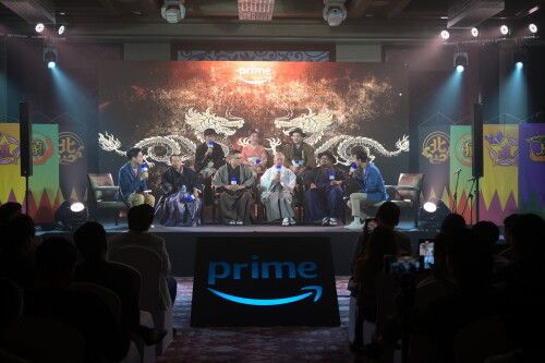 5----Takeshi_s-Castle_Press-Con.jpeg
