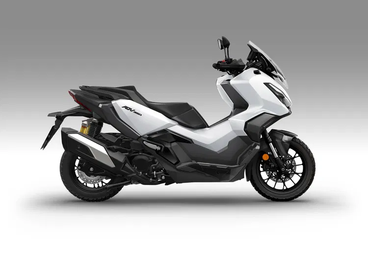 547642 26ym honda adv350 press kit