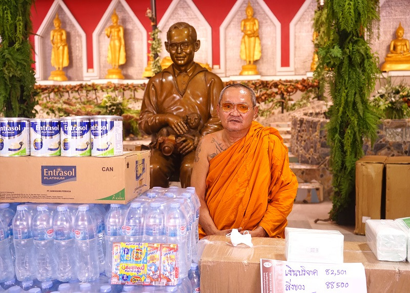 มูลนิธิต้นบุญ วิสาขา ร่วมเดลิมิเร่อร์ มอบเงินและสิ่งของช่วยเหลือวัดพระบาทน้ำพุ 