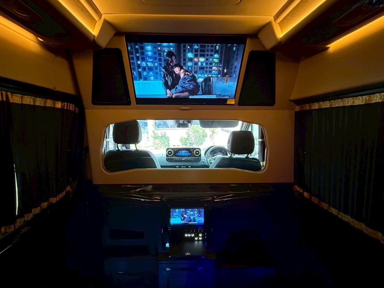 Mercedes Benz Sprinter