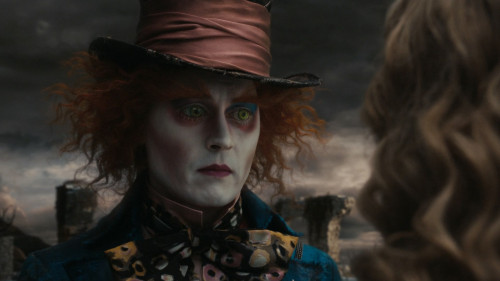 Alice.in.Wonderland.2010.DSNP.WEB-DL.DDP5.1.H264Argon-.mkv_snapshot_01.35.36.693.jpg