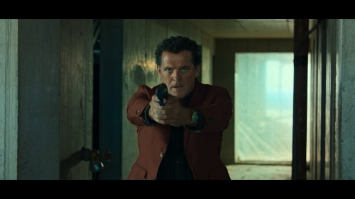Almost.Cops.2025.1080p.NF.WEB-DL.DDP5.1.H264Argon.mkv_snapshot_01.26.36.738.jpg
