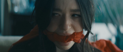 Anora.2024.1080p.iT.WEB-DL.DDP5.1.H264Argon.mkv_snapshot_01.12.08.946.jpg