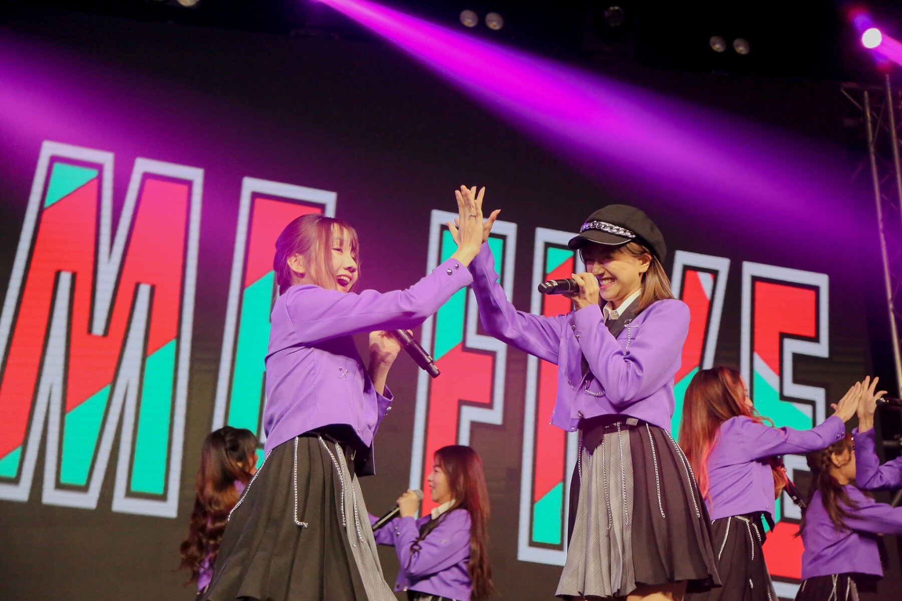BNK48-CGM48-FanFest0-5.jpeg