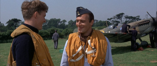 Battle.of.Britain.1969.1080p.AMZN.WEB-DL.DDP5.1.HEVC.H265Argon-.mkv_snapshot_00.59.42.864.jpg