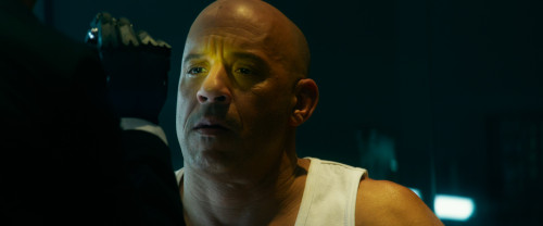 Bloodshot.2020.2160p.DV.HDR.iT.WEB-DL.DDP5.1.H265Argon-.mkv_snapshot_00.15.29.754.jpg
