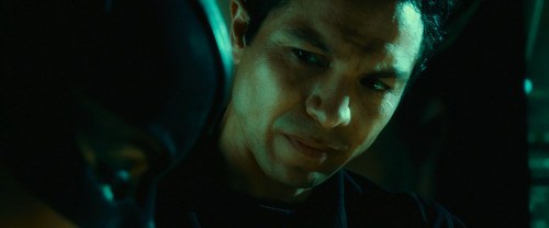 Catwoman.2004.1080p.iT.WEB-DL.DDP5.1.H264Argon-.mkv_snapshot_01.36.18.260.jpg