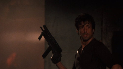 Cobra.1986.1080piT.WEB-DL.DDP5.1.H264Argon-.mkv_snapshot_01.12.10.011.jpg