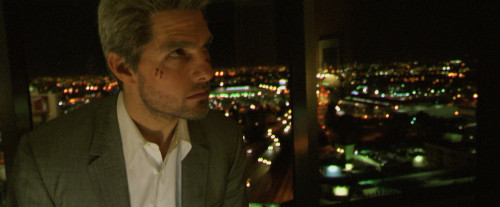 Collateral.2004.1080p.iT.WEB-DL.DDP5.1.H264Argon.mkv_snapshot_01.39.33.549.jpg