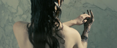 Companion.2025.1080p.AMZN.WEB-DL.DDP5.1.H264Argon-.mkv_snapshot_01.29.51.211.jpg