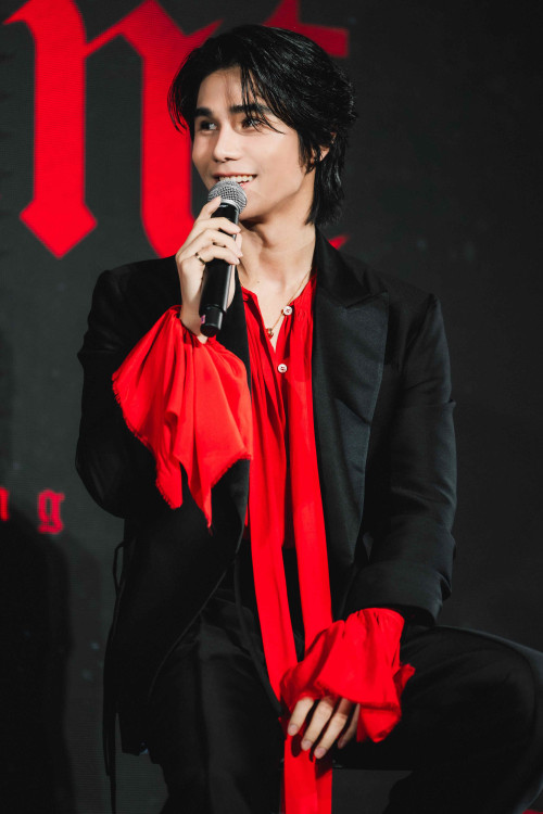 DSC02385-edit-2.jpg