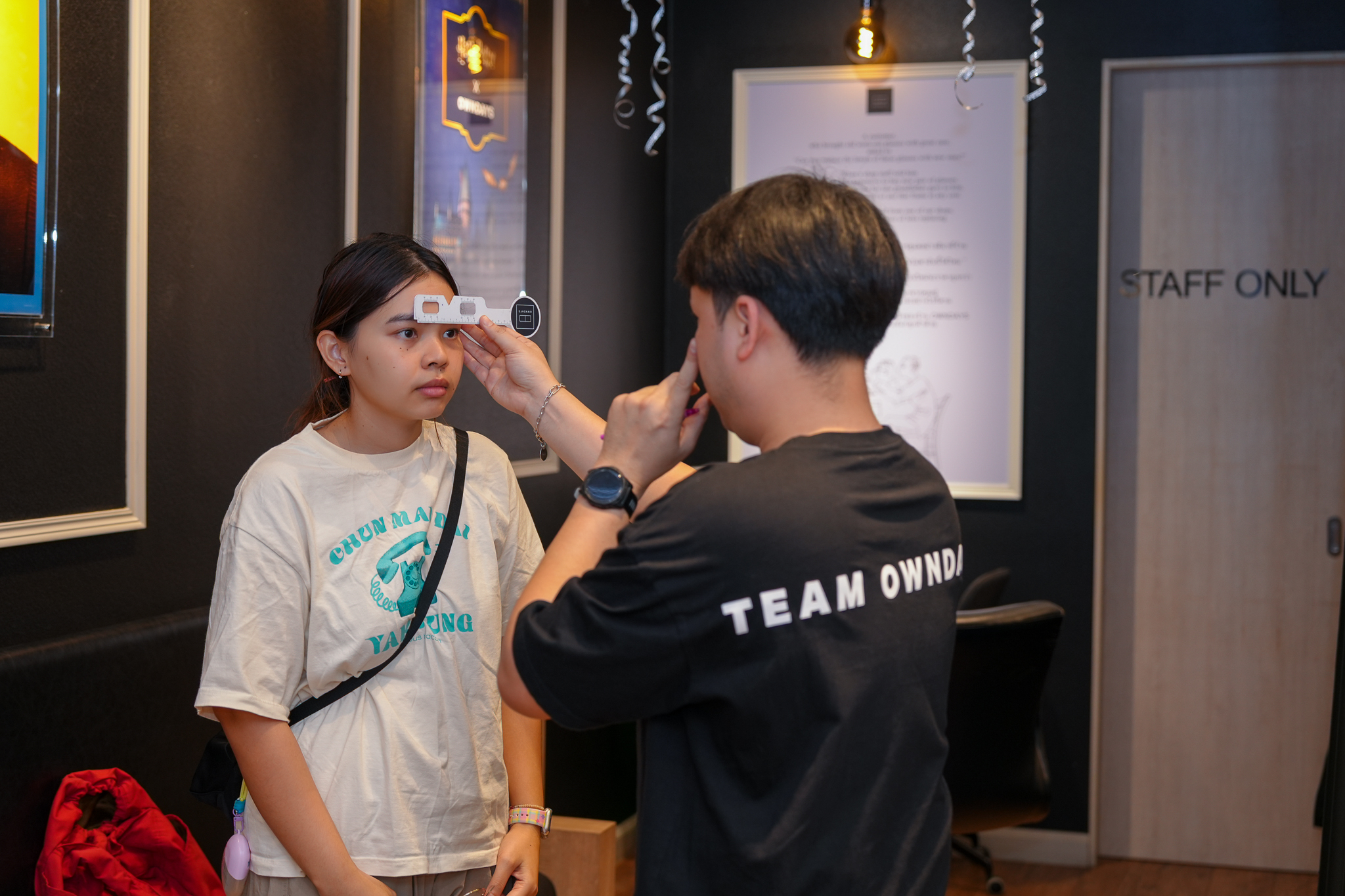 บรรยากาศการมอบแว่นตา