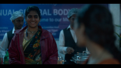 Dabba.Cartel.S01E01.1080p.NF.WEB-DL.DDP5.1.H264.mkv_snapshot_02.56.297.jpg