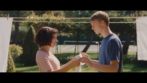 Delicious.2025.1080p.NF.WEB-DL.DDP5.1.H264Argon-.mkv_snapshot_00.32.20.751.jpg