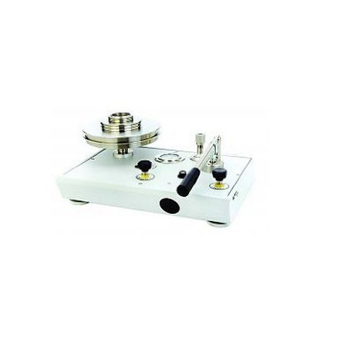 Fluke P3012-KPA-P Gas Deadweight Tester with Pump, 100 kPa