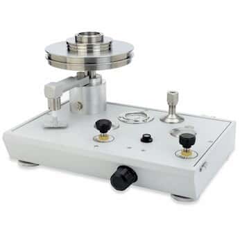 Fluke P3025-KGCM2 Gas Deadweight Tester, 3 to 500psi, 35bar