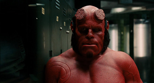 Hellboy.II.The.Golden.Army.2008.1080p.AMZN.WEB-DL.DDP5.1.HEVC.H265Argon-.mkv_snapshot_01.11.50.763.jpg