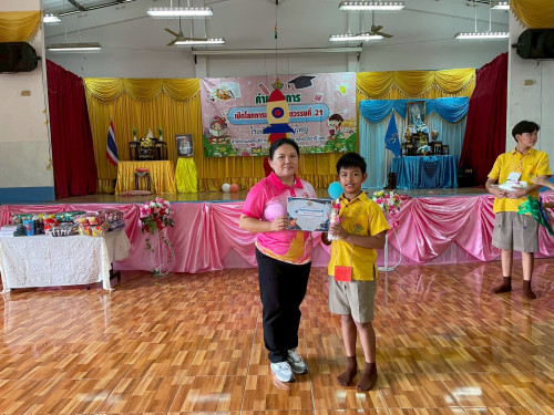 LINE_ALBUM_-68_250901_26.jpg