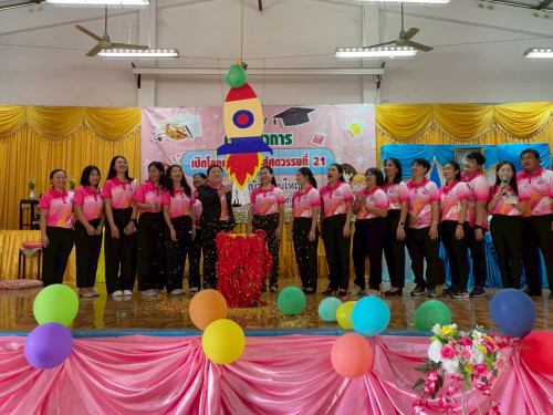 LINE_ALBUM_-68_250901_34.jpg
