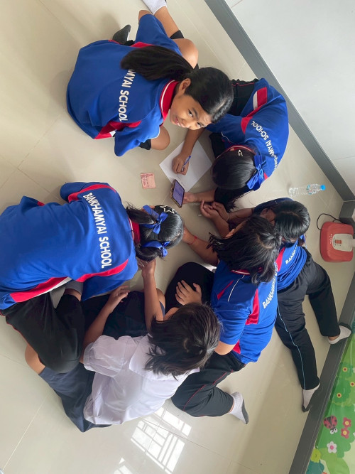 LINE_ALBUM_-_250818_2.jpg