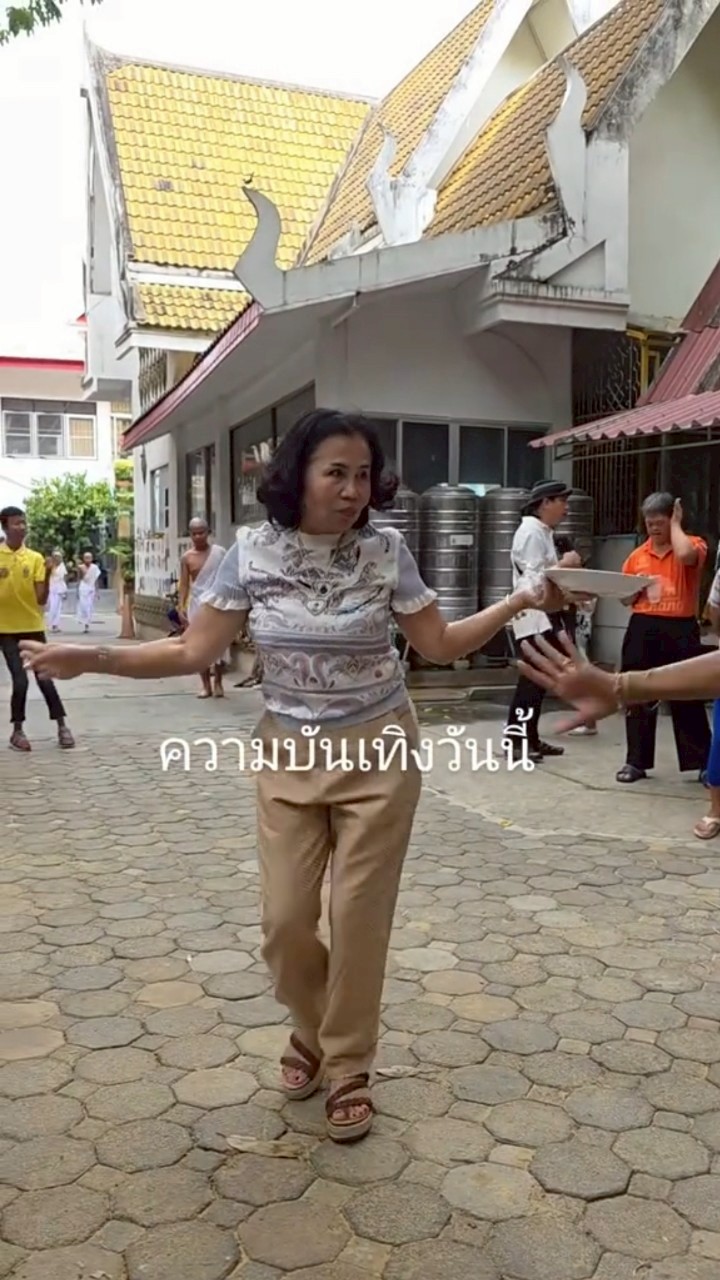 LINE ALBUM 3132025 250331 3