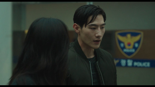 Love.in.the.Big.City.2024.1080p.NF.WEB-DL.DDP5.1.H264Argon.mkv_snapshot_01.34.57.040.jpg