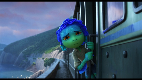 Luca.2021.1080p.HS.WEB-DL.DDP5.1.H264Argon-.mkv_snapshot_01.24.07.304.jpg