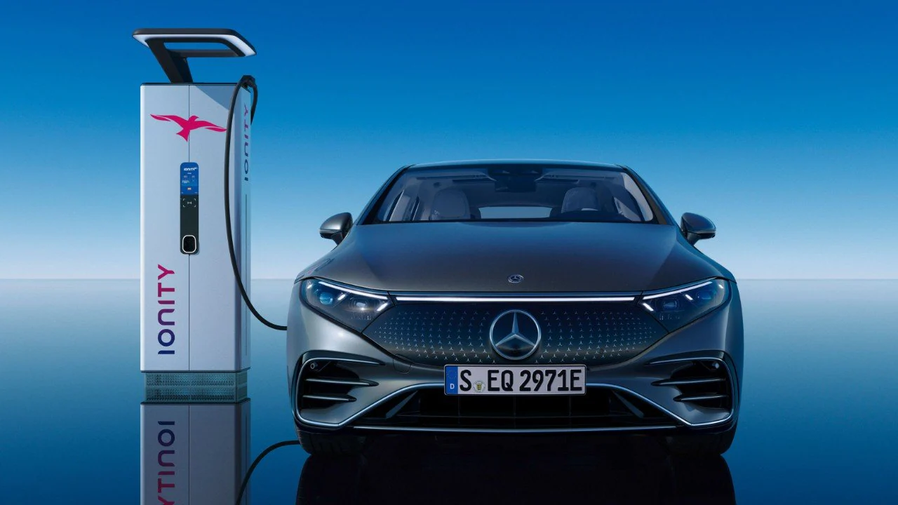 Mercedes-Benz EQS รีวิว