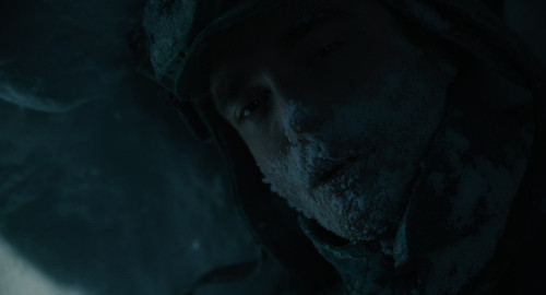Mickey.17.2025.2160p.DV.HDR.iT.WEB-DL.DDP5.1.H265Argon-.mkv_snapshot_00.32.25.110.jpg