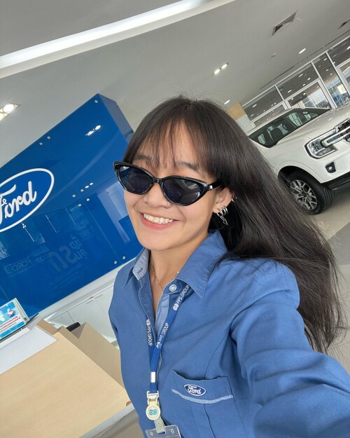 Photo-by---on-April-01-2024.-May-be-a-selfie-of-1-person-car-eyewear-and-text..md.jpeg